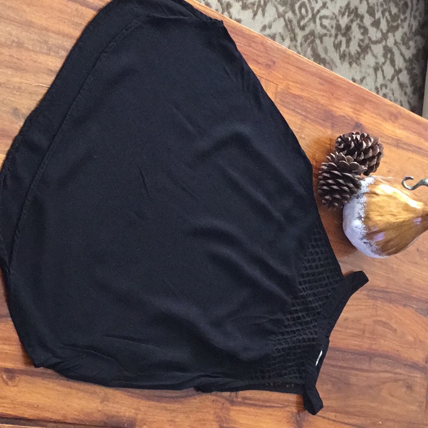 Inside Mesh Halter Top